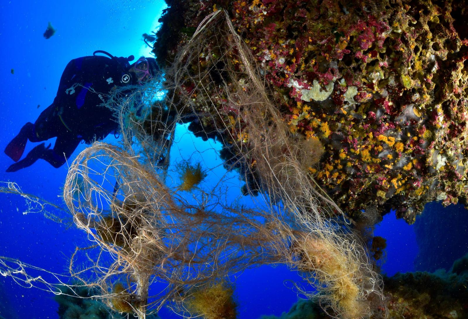 OPERAZIONE RETI FANTASMA