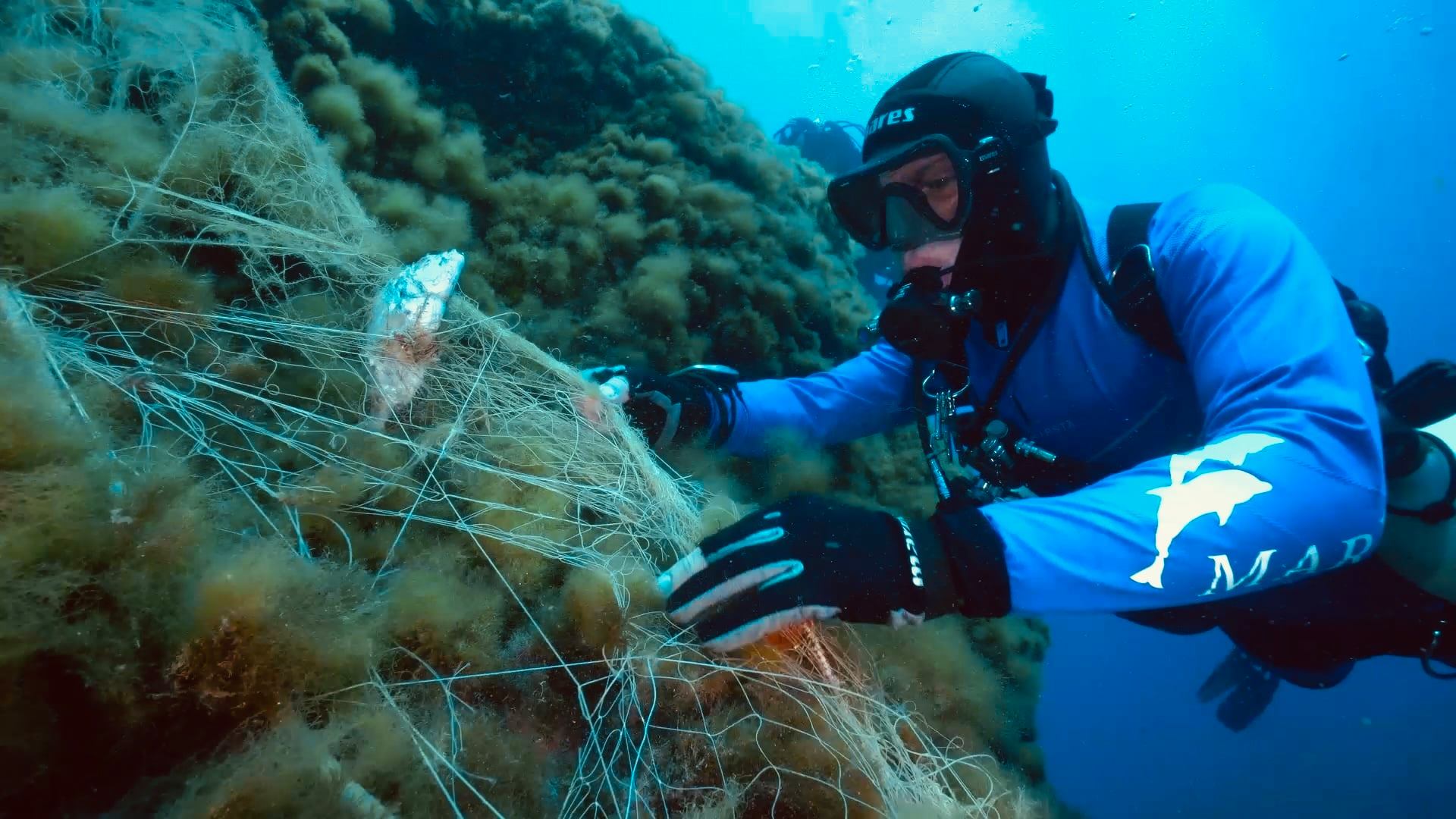 BlueReporter: monitoriamo i fondali su cui si deposita più del 90% dei rifiuti