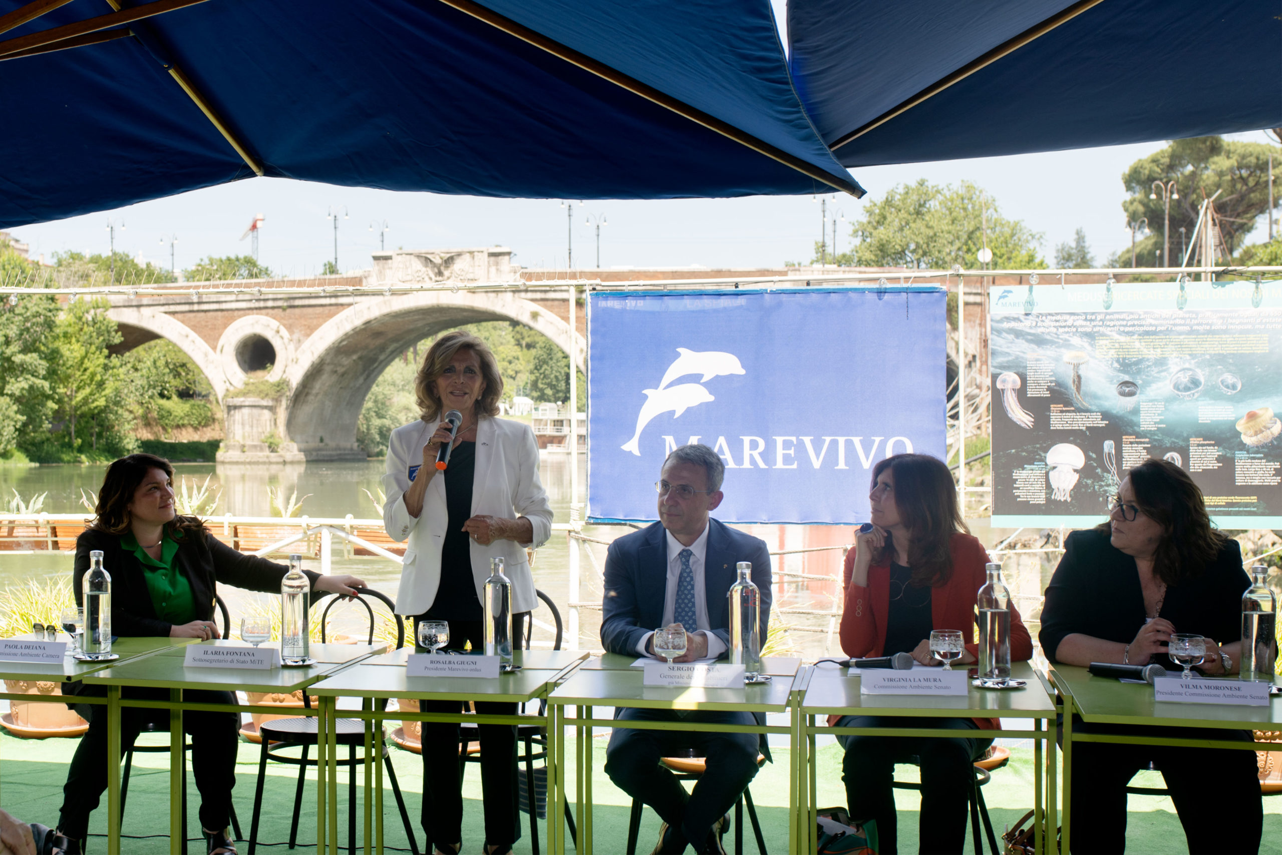 Marevivo: nella sede sul Tevere si festeggia l’approvazione della Legge Salvamare