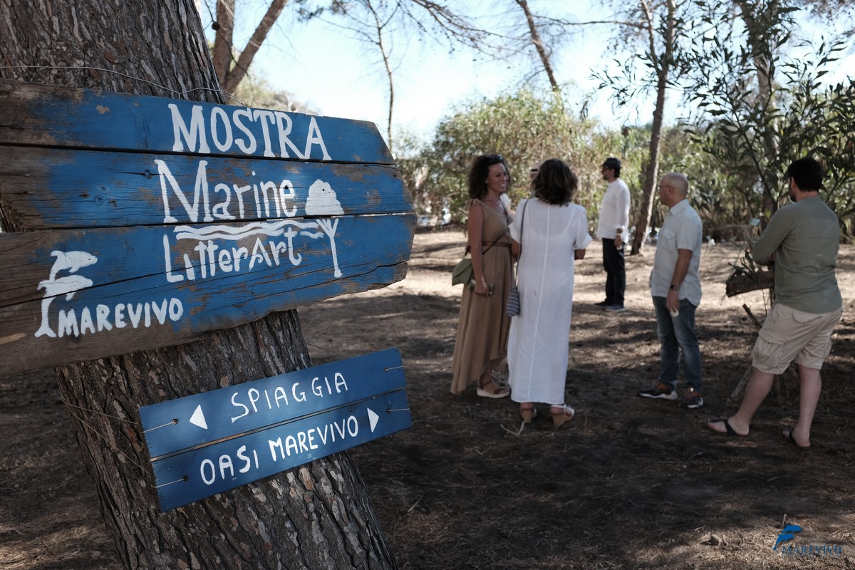 Le ope­re di Ma­ri­ne Lit­ter Art in espo­si­zio­ne a Pa­ler­mo e Ter­ra­si­ni