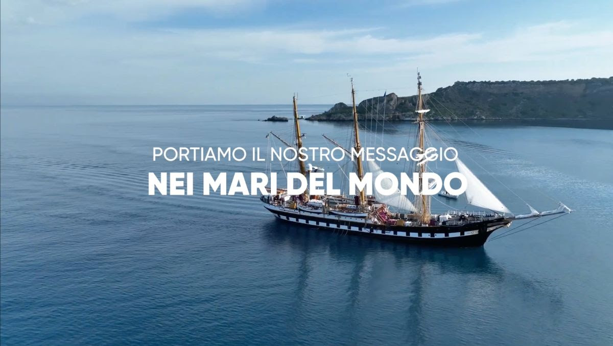 Marevivo a Dakar con la mostra “Only One” a bordo della nave scuola Amerigo Vespucci