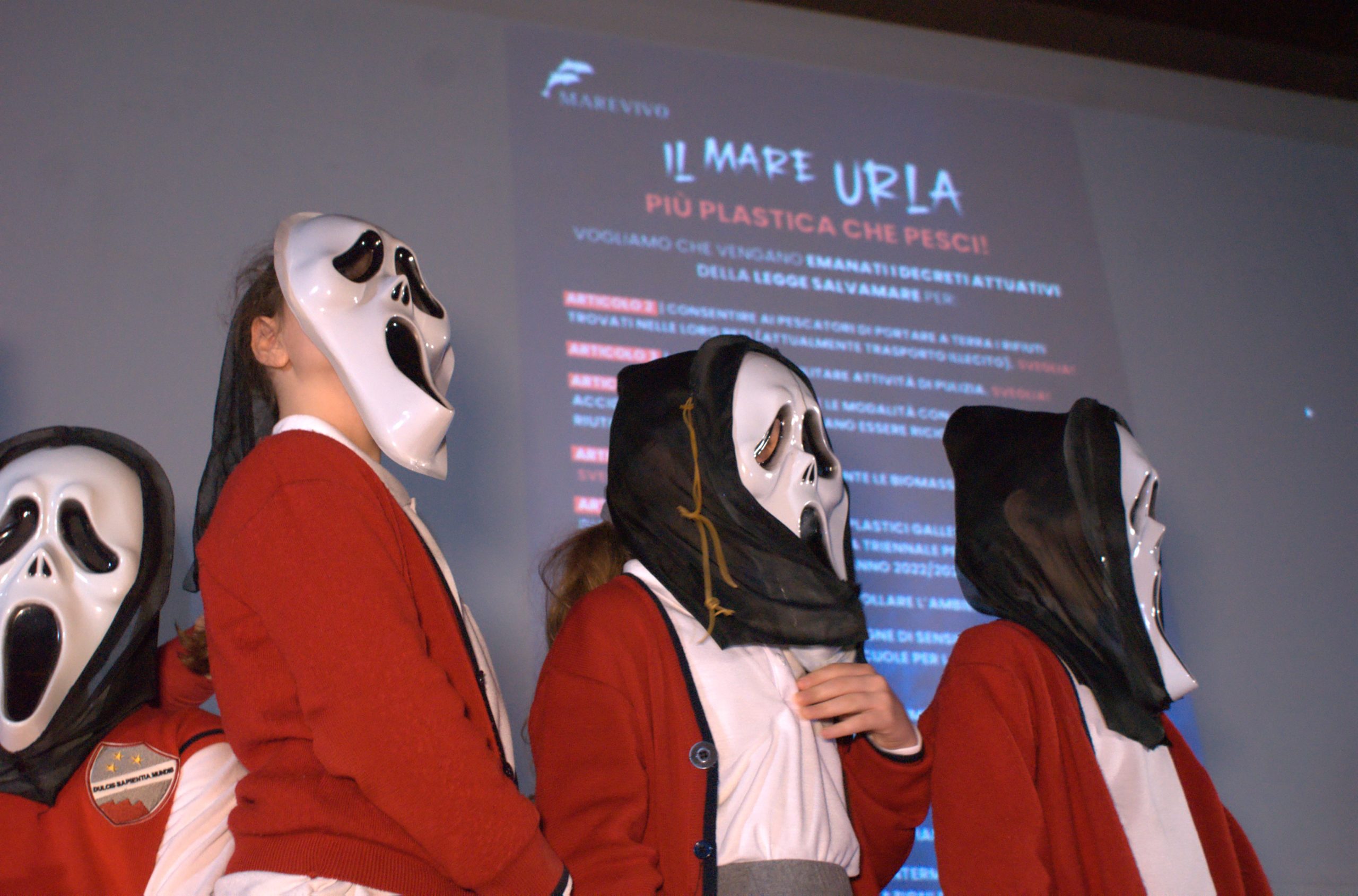 L’urlo del mare arriva a Napoli con l’appello al Ministro Valditara e la proposta di Marevivo per l’attuazione dell’art.9 della Legge Salvamare