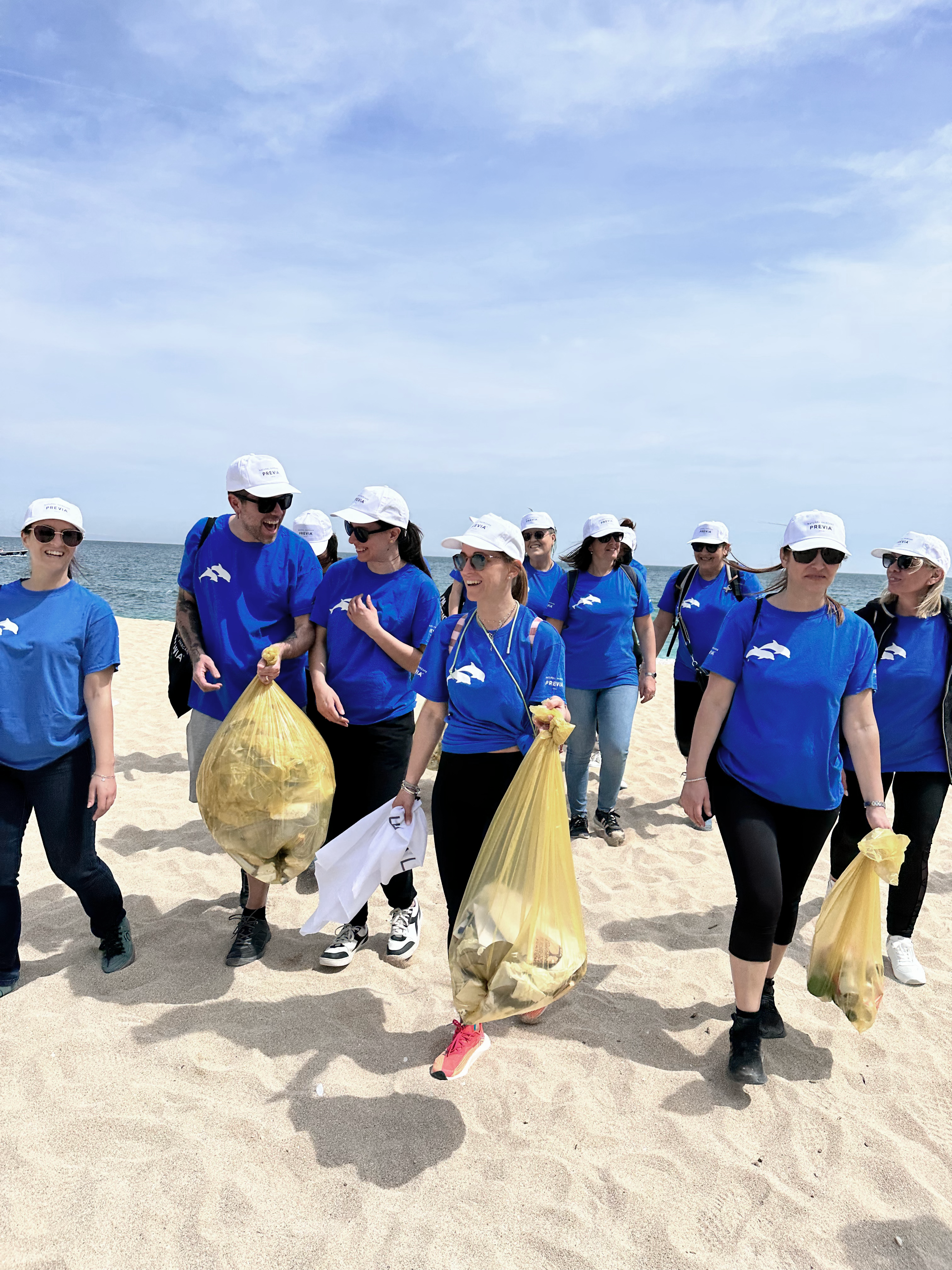 Con la nostra campagna “Adotta una spiaggia” tuteliamo insieme le bellezze della Riviera del Conero