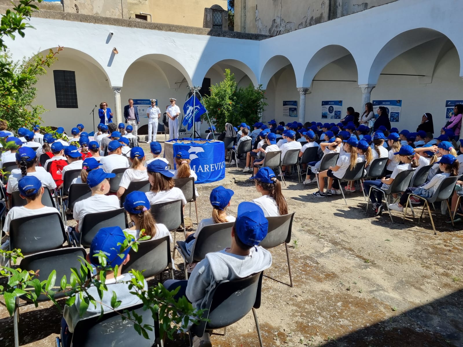 Buon compleanno, Delfini Guardiani! Compie 15 anni il progetto di educazione ambientale di Marevivo