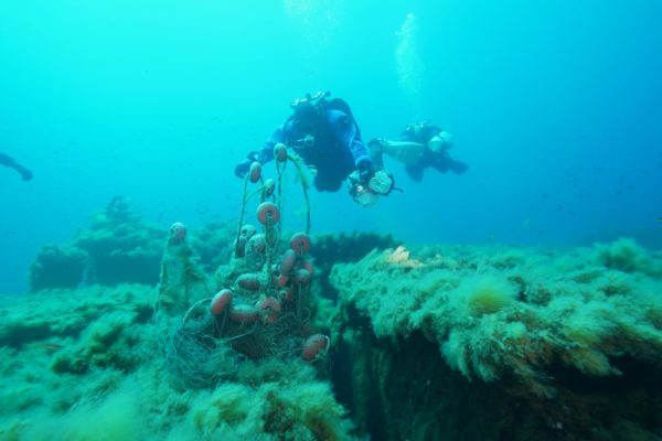 Divisione Subacquea Marevivo Rete Relitto Pavlos 2 Divisione Subacquea Marevivo Rete Relitto Pavlos 2