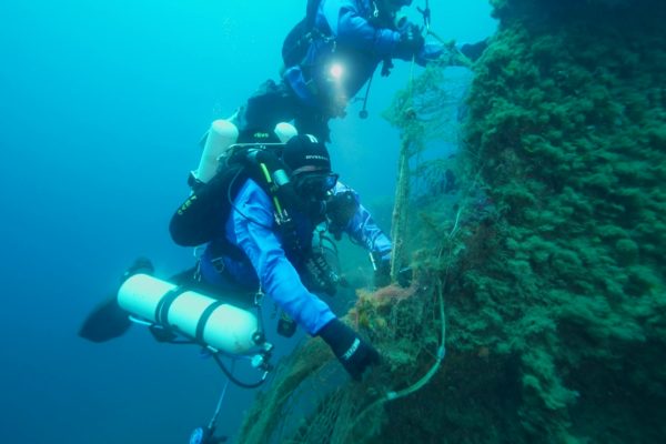 Divisione Subacquea Marevivo Rete Relitto Pavlos 8 Divisione Subacquea Marevivo Rete Relitto Pavlos 8