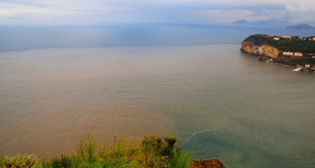 Stop allo scempio degli scarichi fognari tra Gaiola e Nisida