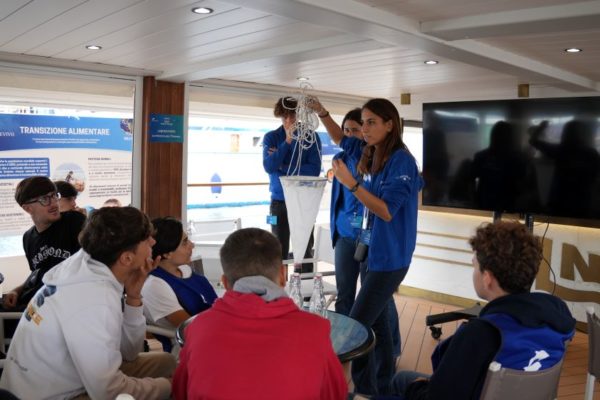 Il Mare A Scuola A Napoli (4) Il Mare A Scuola A Napoli (4)