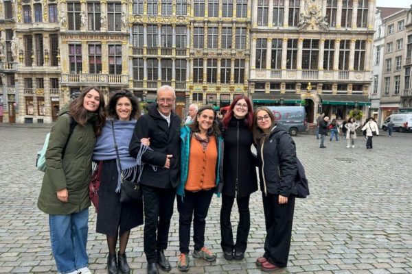 PLASTIC PIRATES (28) PLASTIC PIRATES (28)