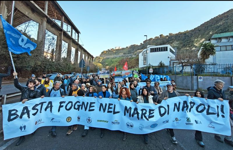 Tutti uniti contro il Piano che prevede nuovi scarichi nel Parco Sommerso di Gaiola