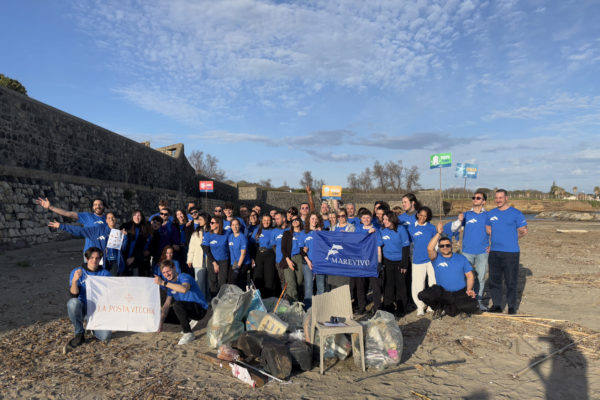 Adotta Una Spiaggia Ladispoli (4) Adotta Una Spiaggia Ladispoli (4)