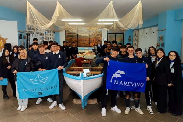 PHOTO 2025 03 05 18 09 10 (1) PHOTO 2025 03 05 18 09 10 (1)