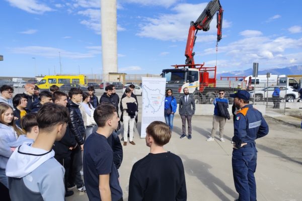 1743273698139 1743273698139