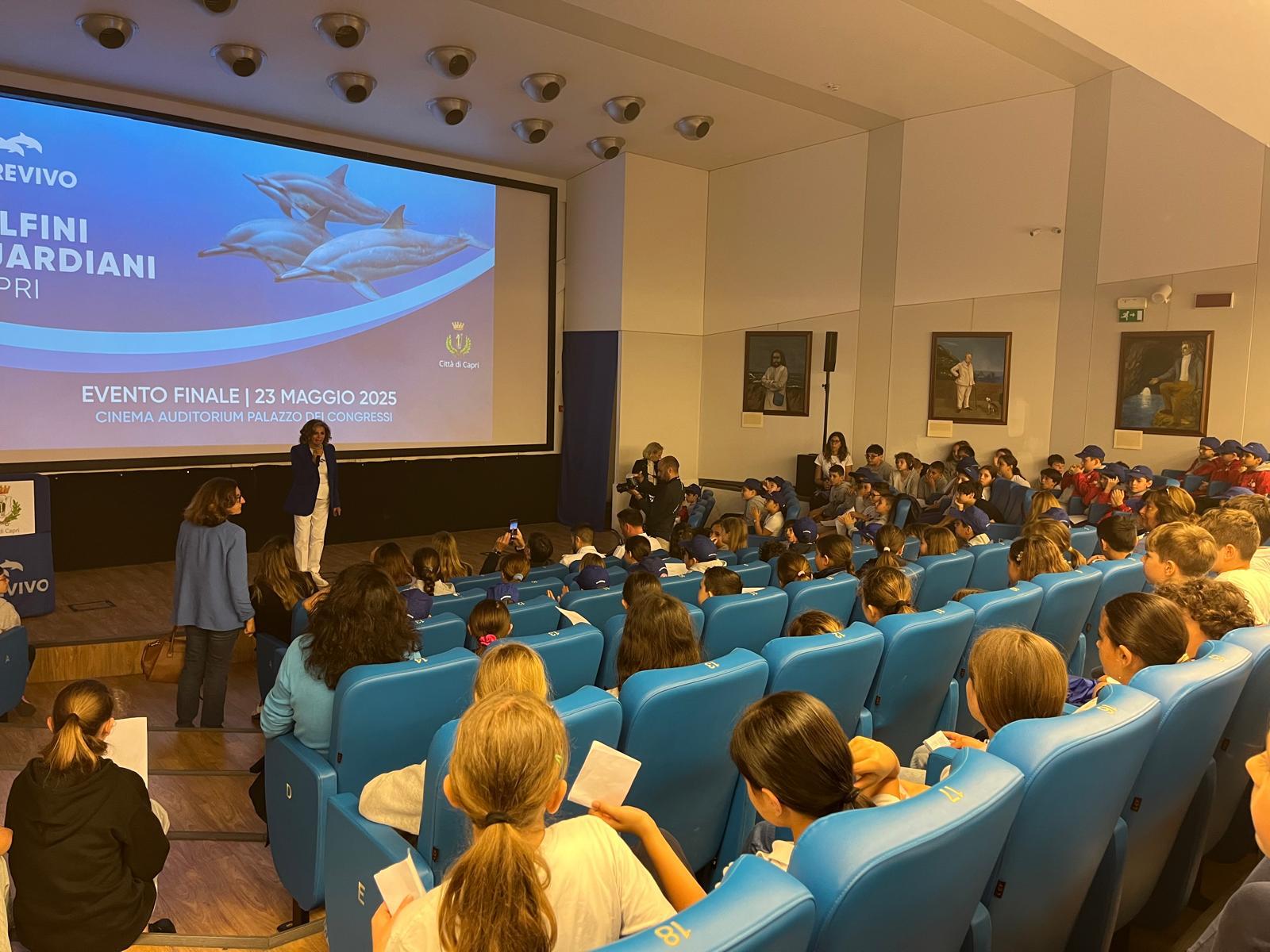 A Capri gli alunni diventano “Delfini Guardiani” della biodiversità